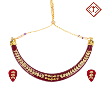 Pola Necklace